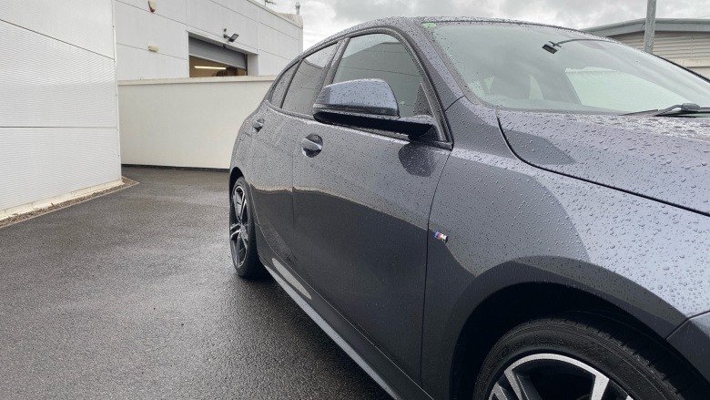 BMW 1 Series 118i M Sport 5dr Step Auto Petrol Hatchback